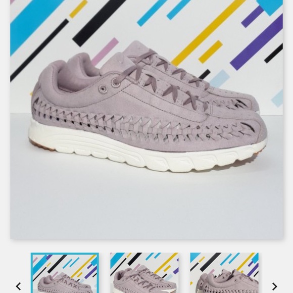 Nikes - Picture 7 of 7